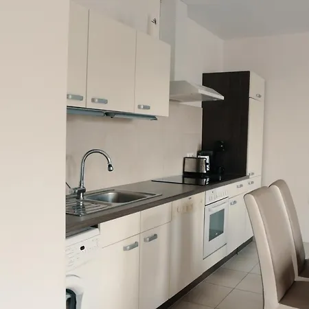 Vienna Airport Residences 3*