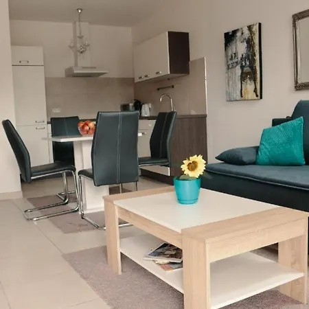 Aparthotel Vienna Airport Residences 3*