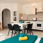Vienna Airport Residences Aparthotel 3*