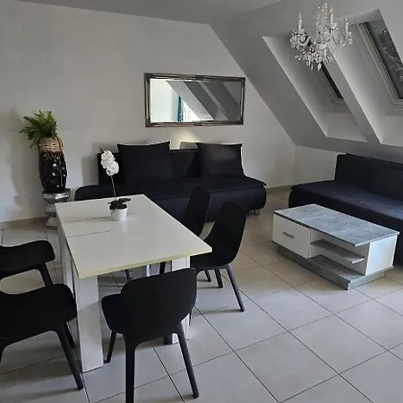 Aparthotel Vienna Airport Residences 3*