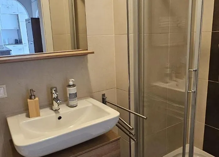 Vienna Airport Residences Апарт-отель Химберг