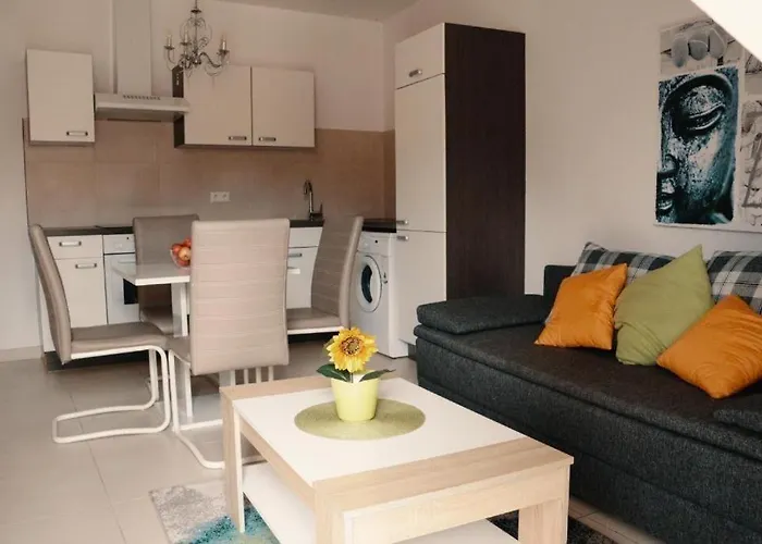 Vienna Airport Residences Апарт-отель Химберг